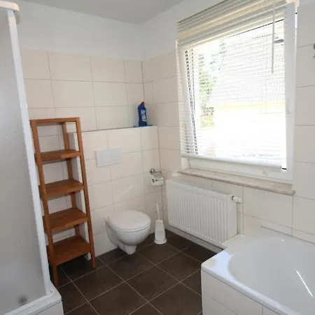 K 103 - Ferienhaus Mit Terrasse Prázdninový dům Röbel