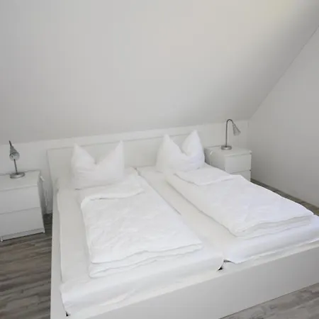 K 103 - Ferienhaus Mit Terrasse Prázdninový dům Röbel